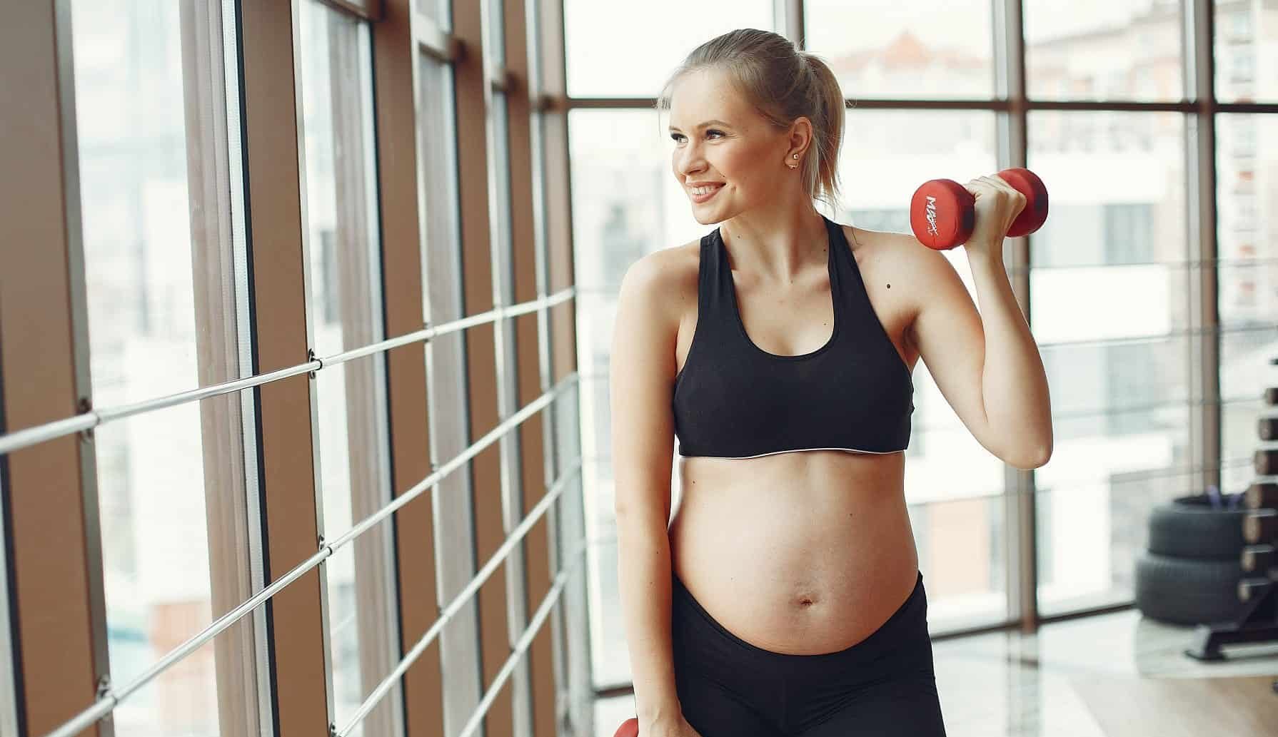 Sport in a twosome. What kind of workouts can moms-to-be do and why shouldn’t they give them up?