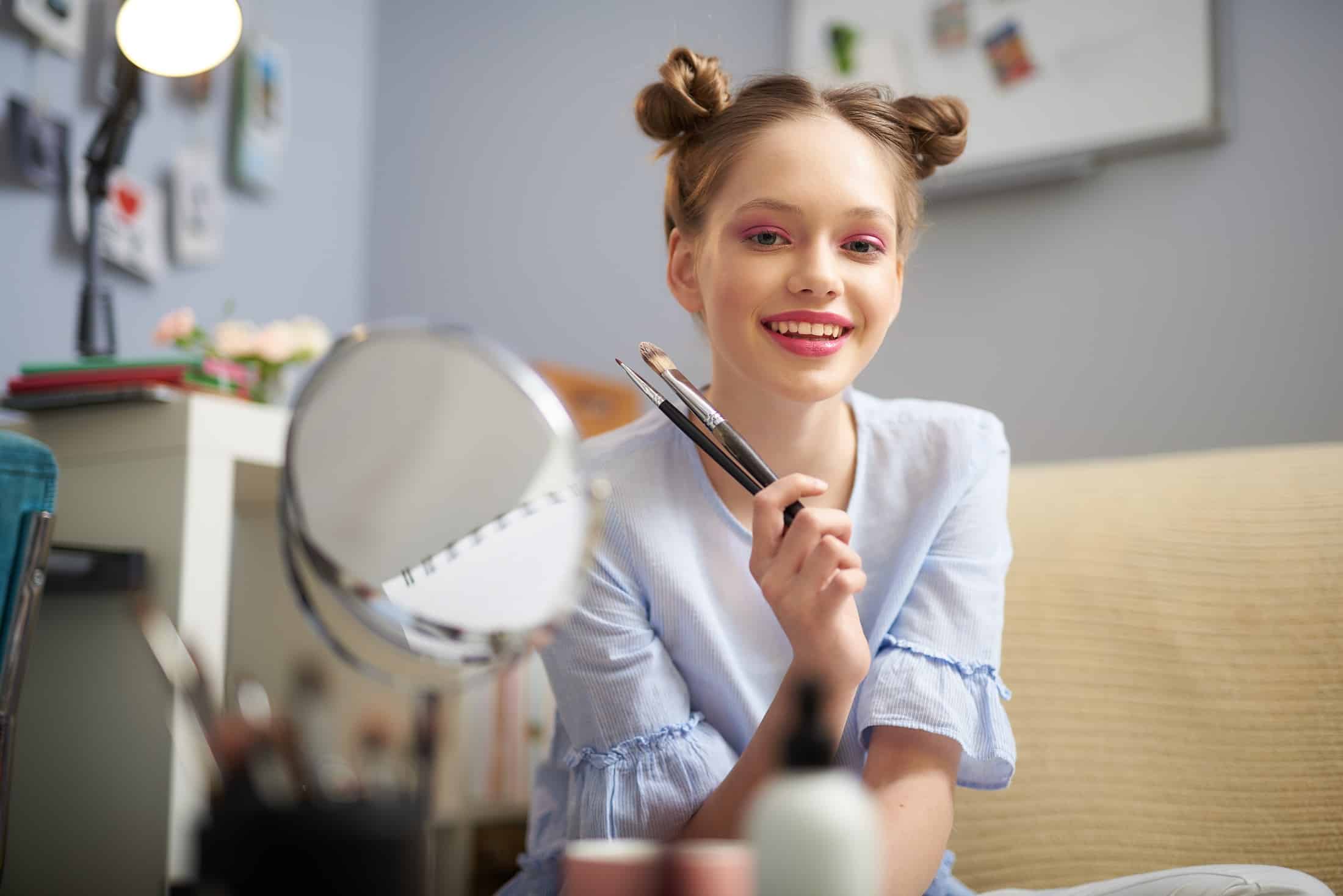 Teenage makeup – do you know when it’s acceptable and what rules you should set?